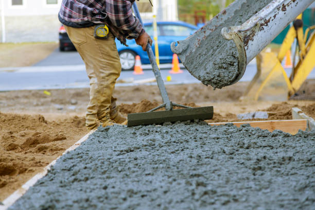 Best Concrete Sidewalk Installation in Bridgeport, NY